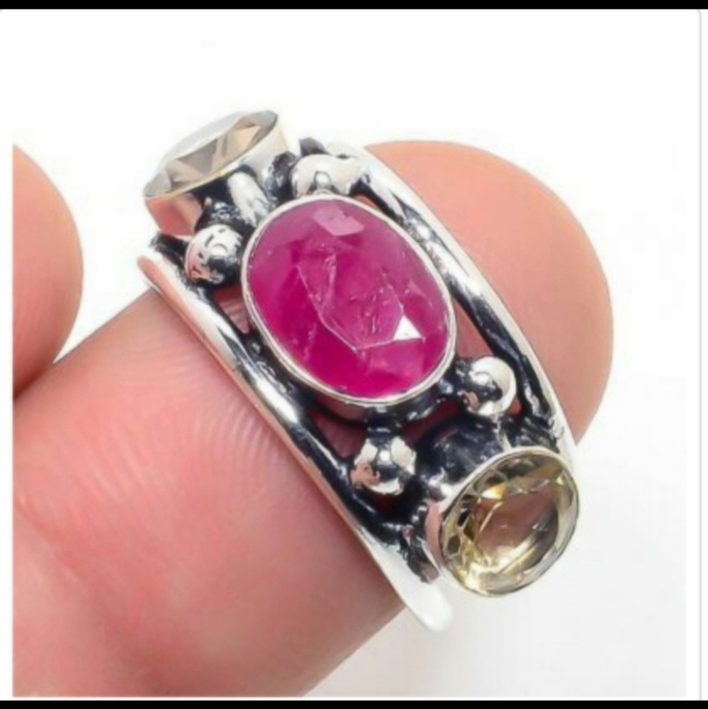 New Kashmir Ruby and Morganite Silver Ring.